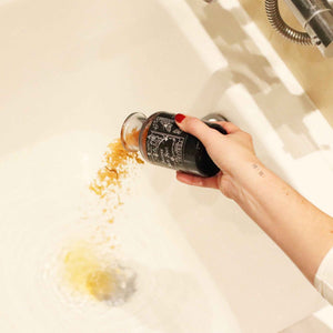 Potion de sortilège de bain de sorcière ancienne et amulette en cristal de citrine – Succès - Bien-Être Spirituel