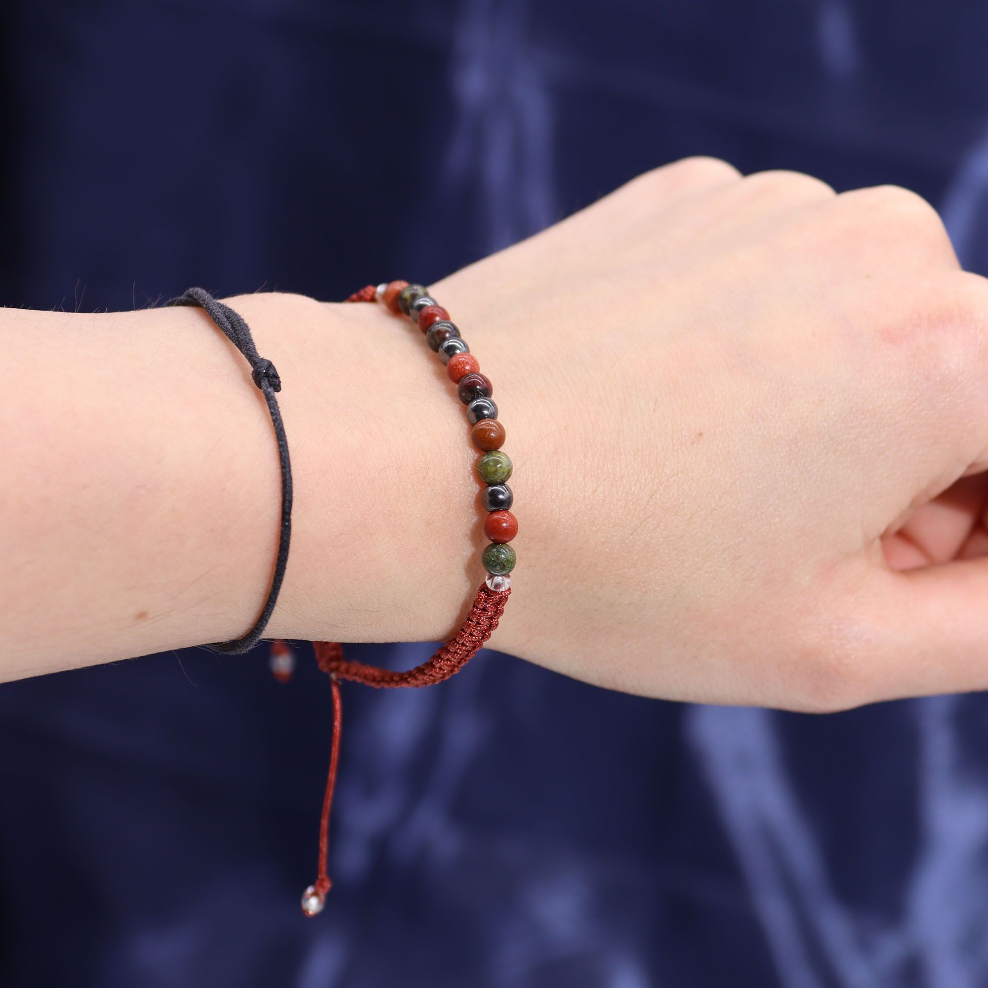 Bougie zodiaque du Bélier avec bracelet en pierre précieuse